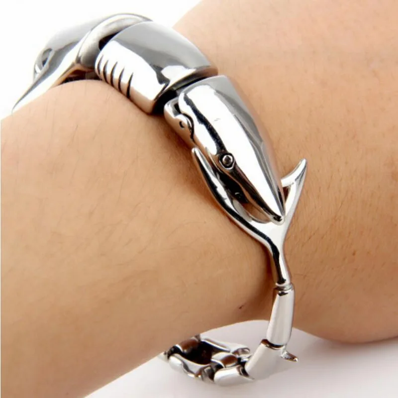 Pulseira de Aço de Titânio do Punk Locomotiva dos Homens ao ar Livre Self Defense Ferramenta Multifuncional Domineering Shark Tubarão Prata Scorpion Edc 9 Multifuncional Domineering Shark Tubarão Prata Scorpion Pulseira