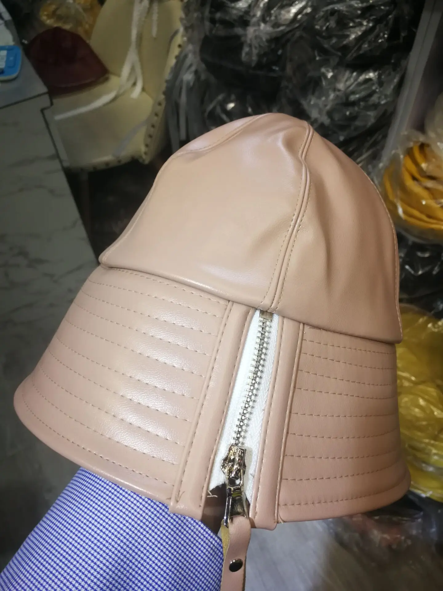 pink Новинка, женские шапки на молнии с широкими полями на осень и зиму, Женская водонепроницаемая шапка из искусственной кожи, складная Кепка для рыбалки, регулируемая - Цвет: pink