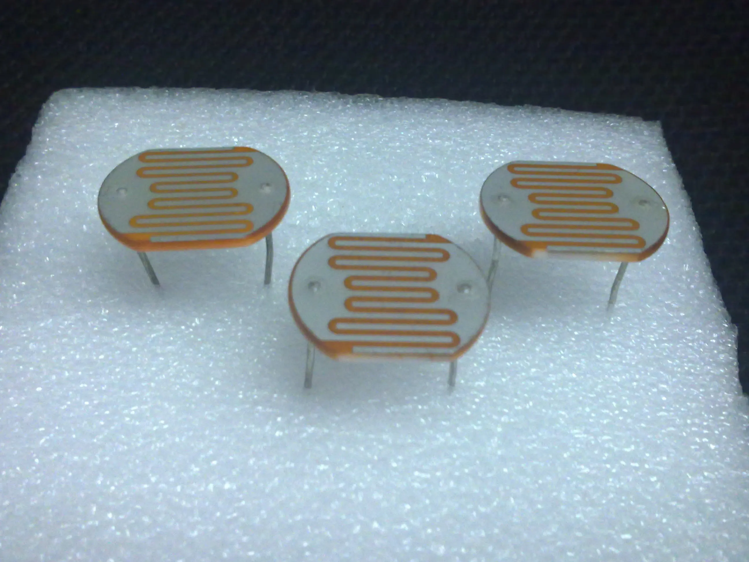 100pcs/bag 25mm CDS light sensor LDR Photoresistance MJ25516 MJ25517 MJ25528 MJ25537 MJ25539