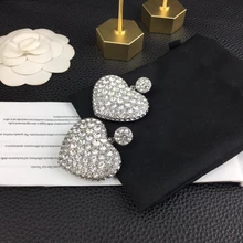 

2021 Hot Trend Brand Diamond Studded Peach Heart Earrings Ear Studs Everyday Wear Versatile Jewelry Atmosphere Fashion Cute
