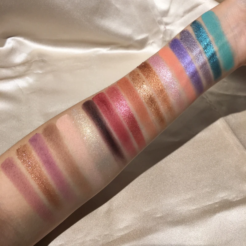 Палетка натуральных матовых теней для век Beauty Glazed 18 цветов блестящие тени TSLM2