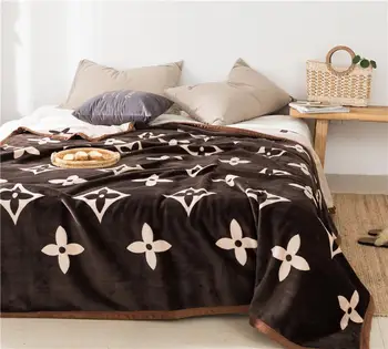 

40 1 pc fleece fabric Blankets Soft Comforter Bedding Quilts bedspread