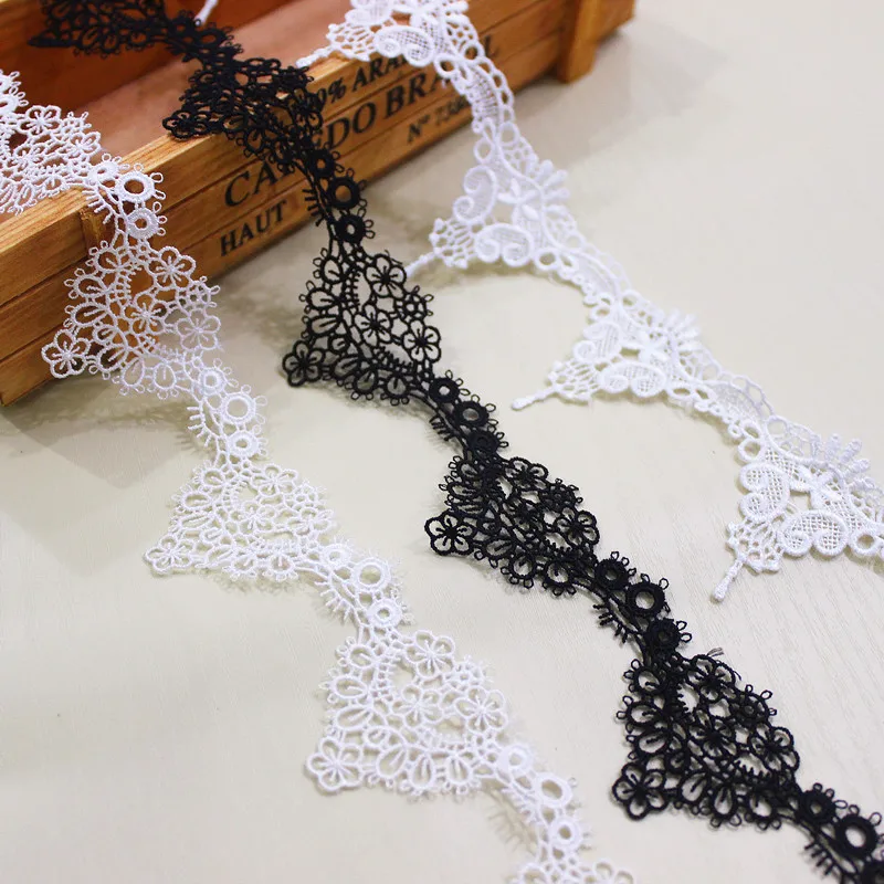 

20yards White Black Flowers Lace Embroidery Water Soluble Ribbon Trim Garment Dress Curtains DIY Sewing Accessories