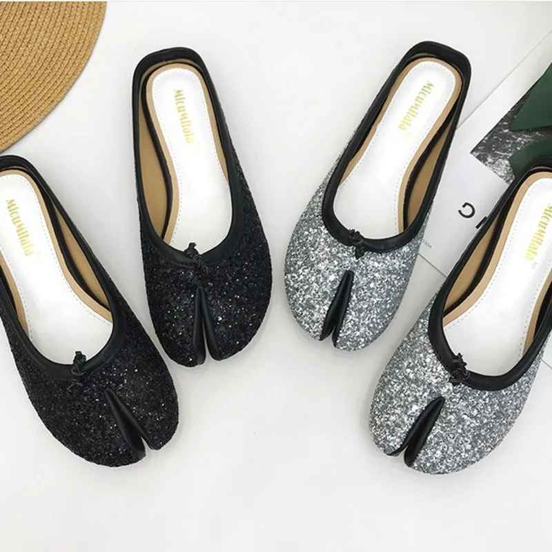 

Women's Spring and Summer Wear Pig's Hoof Split Toe Half Drag Lazy Shoes Without Heel Baotou Sandals and Slippers