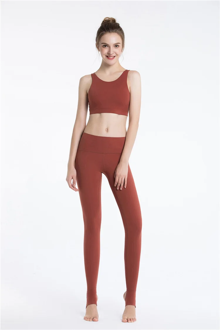 12319135152_1463604695