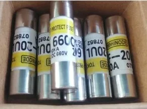 Предохранители: 660CF-20UL 20A 660 V/660CF-5UL 660CF-10UL 660CF-30UL