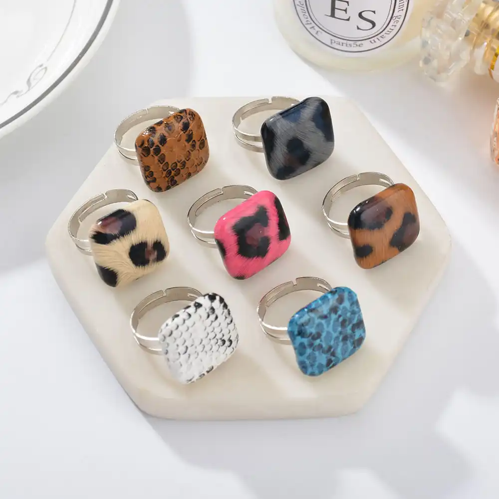 Роскошное, с натуральным камнем проложить Открытые Кольца установка квадратных кольца с леопардами для женщин девушек белые кольца золоти...