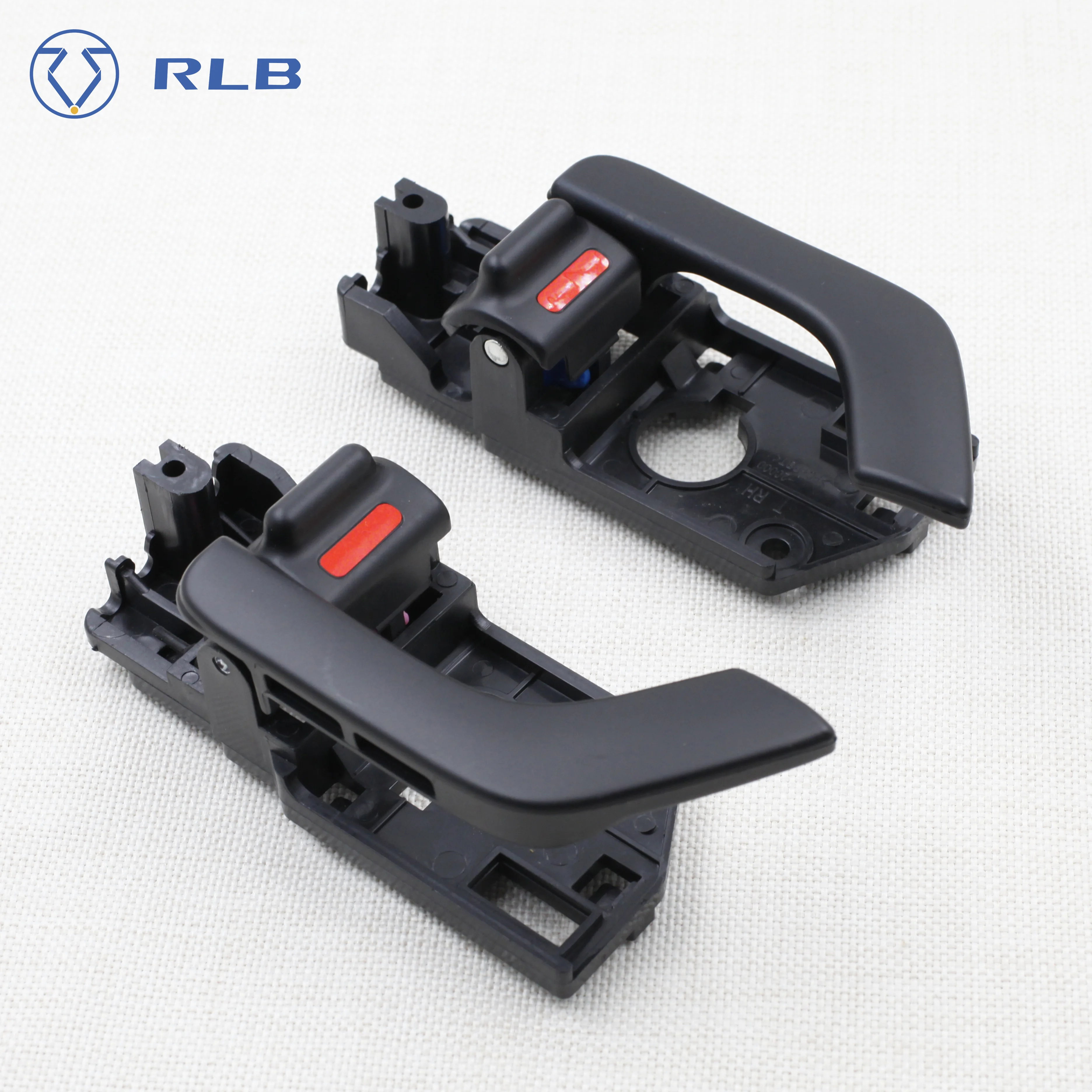 Левая и правая внутренняя дверная ручка 82620-2C000 82610-2C000 для Hyundai Tiburon 2003-2008 TIBURON TUSCANI