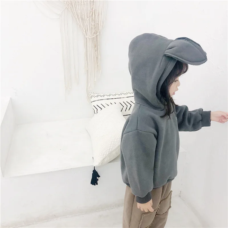 2019 Детский свитер; осенне-зимние модели; свитер из флиса с капюшоном в Корейском стиле с изображением кролика для девочек; милые детские