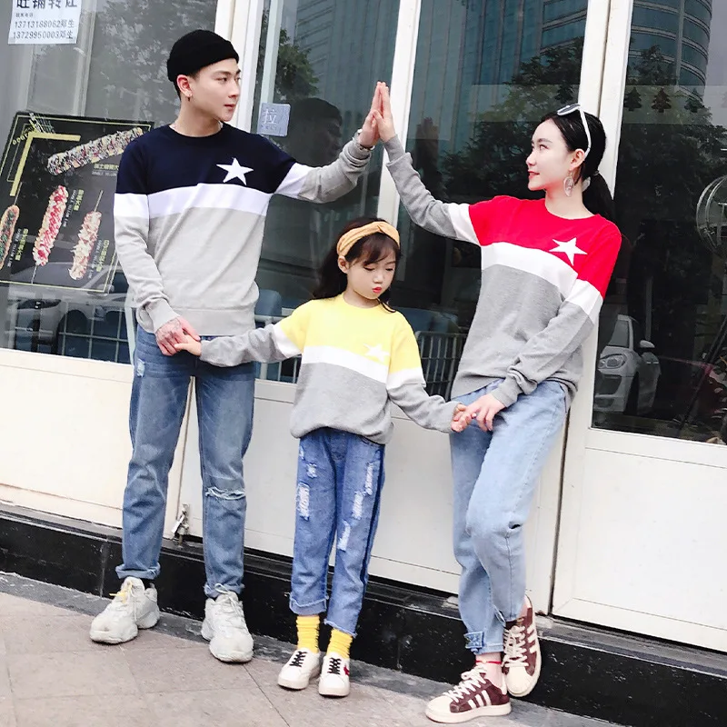 Matching Family Outfits Children Christmas Sweater Autumn Star Striped Kids Baby Sweaters Pullovers Daddy Mommy and Me Clothes