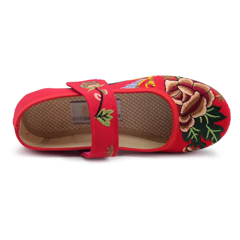 

Spring And Autumn Ethnic-Style Peony Embroidery Old BEIJING WOMEN'S Shoes A- line with Breathable Flat Heel Shoes Soft Bottom