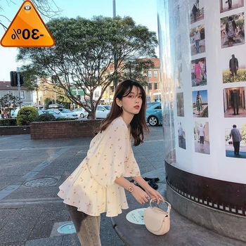 

Women's Chiffon Autumn Floral Blouse Korean Retro V-neck Lantern Sleeve Printed Elegant Female Shirts