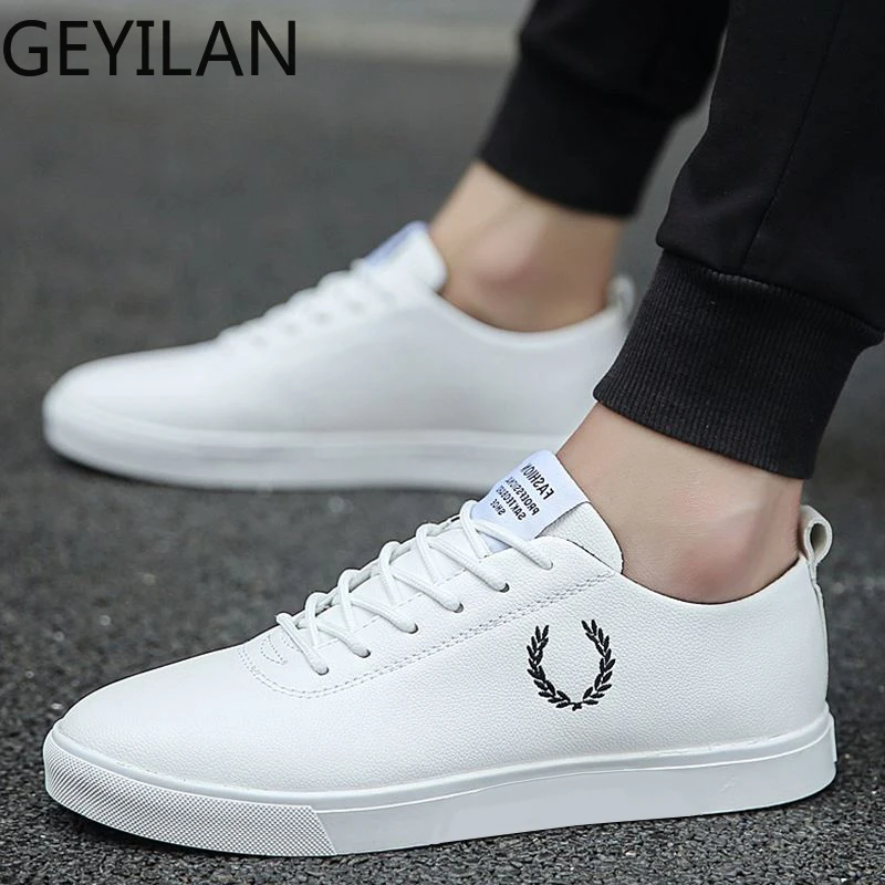 Hommes Chaussures Printemps Automne Decontracte Imitation Cuir Chaussures Plates A Lacets Bas Haut Homme Baskets Tenis Masculino Adulto Chaussures Nanx45 Aliexpress