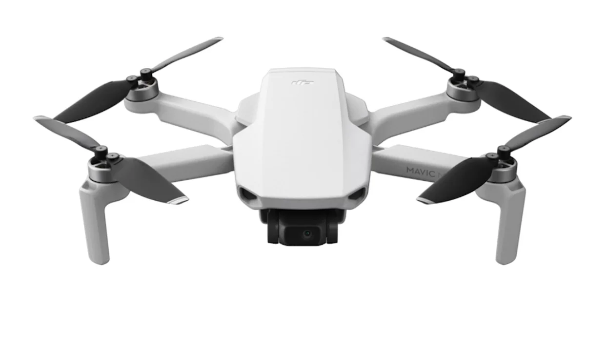 DJI Mavic мини беспилотные летательные аппараты с 3-осевому гидростабилизатору 2,7 K Камера 30 минут времени полета 4 км удаленного Управление в сложенном виде DJI Drone
