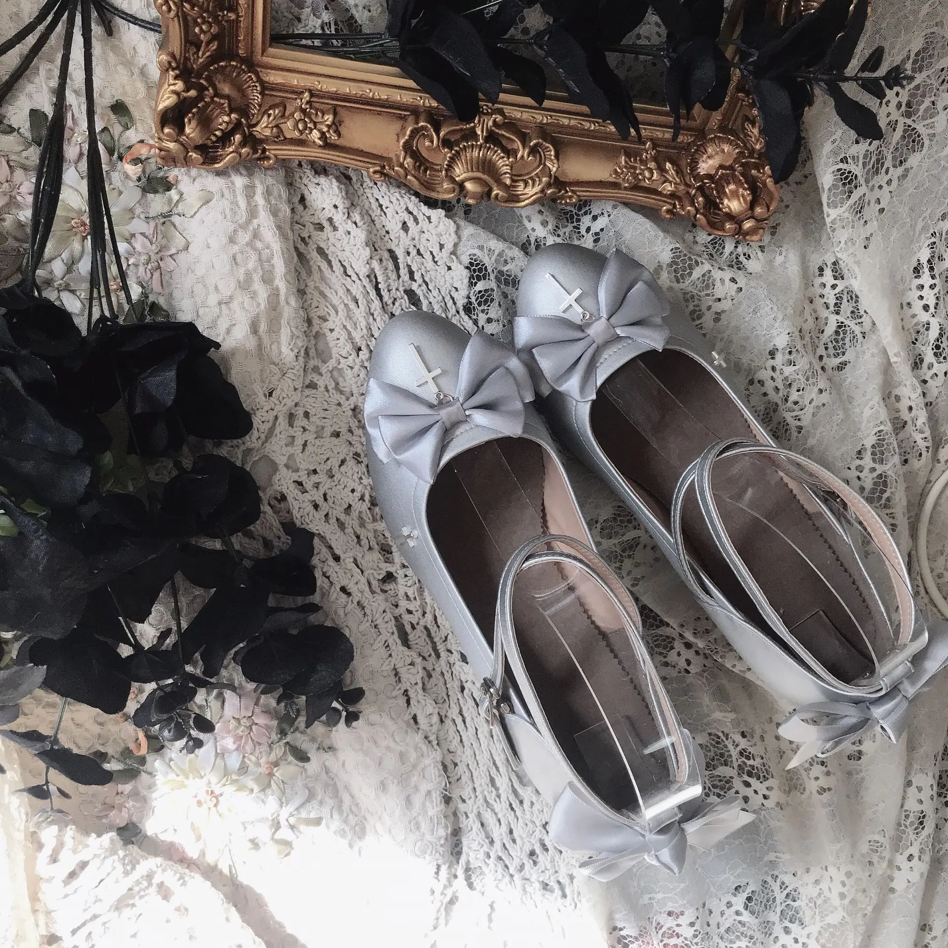 Туфли на высоком каблуке в стиле Лолиты; готический стиль; туфли принцессы с бантом; женские туфли; Милые винтажные туфли в стиле Лолиты; милые туфли на среднем каблуке
