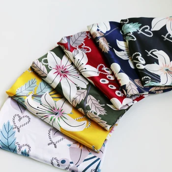 

Vintage Flower Satin Printed Fabric For Scarf Soft Glossy Charmeuse Telas Meter