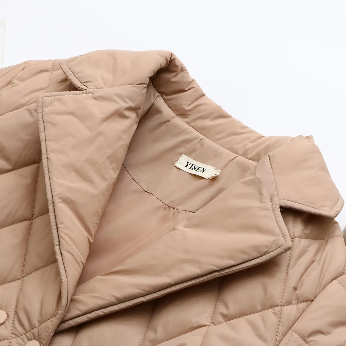 Рисунок 3 - Женские парки, зимняя модная блестящая