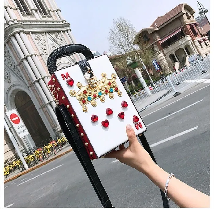 Unua amo Luxury Women Shoulder Bags Diamond Crown Flower Buckle PU Learher Box Style Party Bag For Ladies Mini Messenger Bag