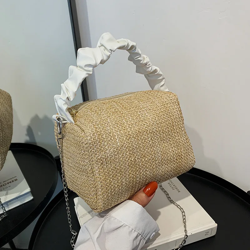 2021 New Fashion Retro Fold Woven Small Square Bag Women's Single-handle Shoulder Bag Straw Bag Women