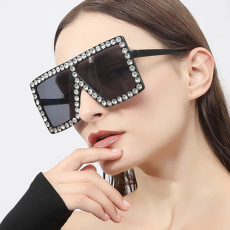 

Oversized Crystal Sunglasses Women Square Sunglasses Bling Diamond Sun Glasses For Woman Fashion Shade UV400 Eyewear