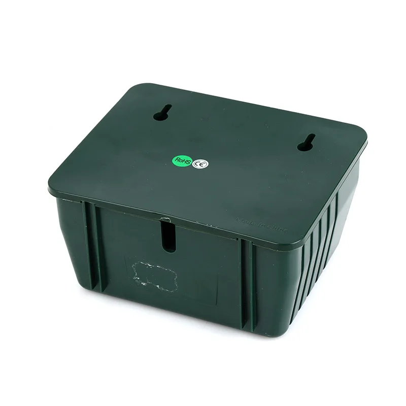 

Ultrasonic Outdoor Animal Pest Repellent with Motion Detector 4 Key Remote for Garden Lawn Hogard
