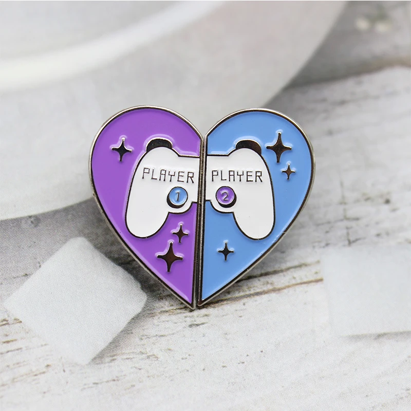 2 piece heart-shaped Enamel Brooch blue Violet Recreational machines Game handle Lapel Pin Jewelry for game lovers Badge gift