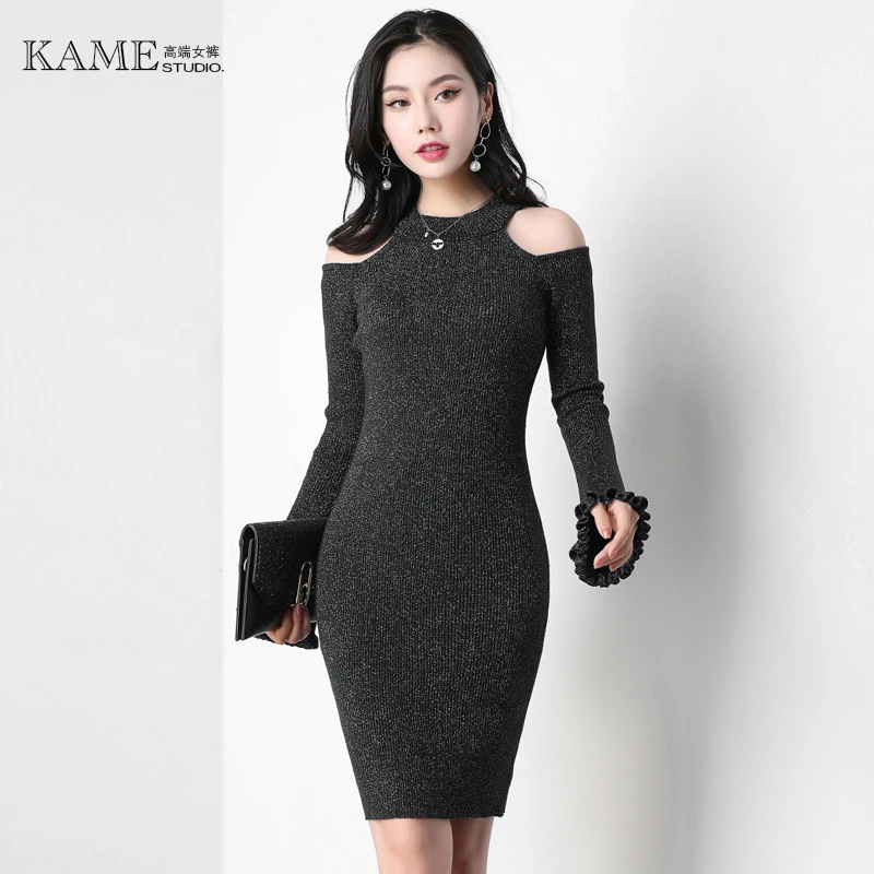 Black Dress Модный женский свитер с открытыми плечами, расклешенный топ с длинным рукавом для девушек, новинка, зимняя теплая плотная приталенная рубашка, вязаные пуловеры - Цвет: Black Dress