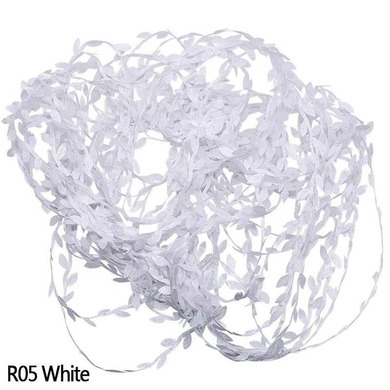 Silk Cloth Artificial Plants Vine Ivy Rattan Garland Green Leaf For Home Wedding Christmas Decor Fake Plants Bridal Accessories - Цвет: R05 white
