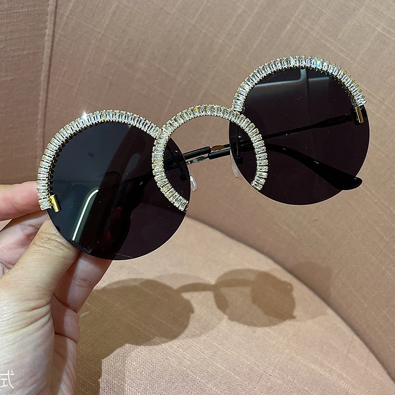 Zircon oversized sunglasses 2020 luxury Round sun glasses women Clear lens Eyeglasses Shades For Women  oculos feminino