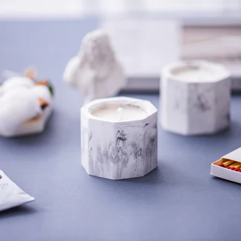 

Creative Soy Wax Romantic Aromatherapy Candles with Octagonal Coconut Wax Candlestick For Gifts Home Decoration