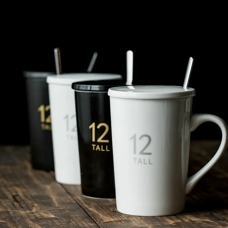 Матовая tazas de ceramica creativas, подарок, забавная кружка, чашка для молока, кофейные чашки и кружки, керамические с ложкой, рукоятка, новинка ins Brief