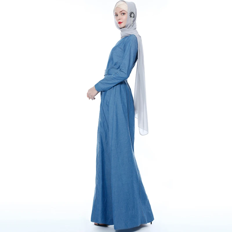 Женское джинсовое платье кафтан мусульманское в мусульманском