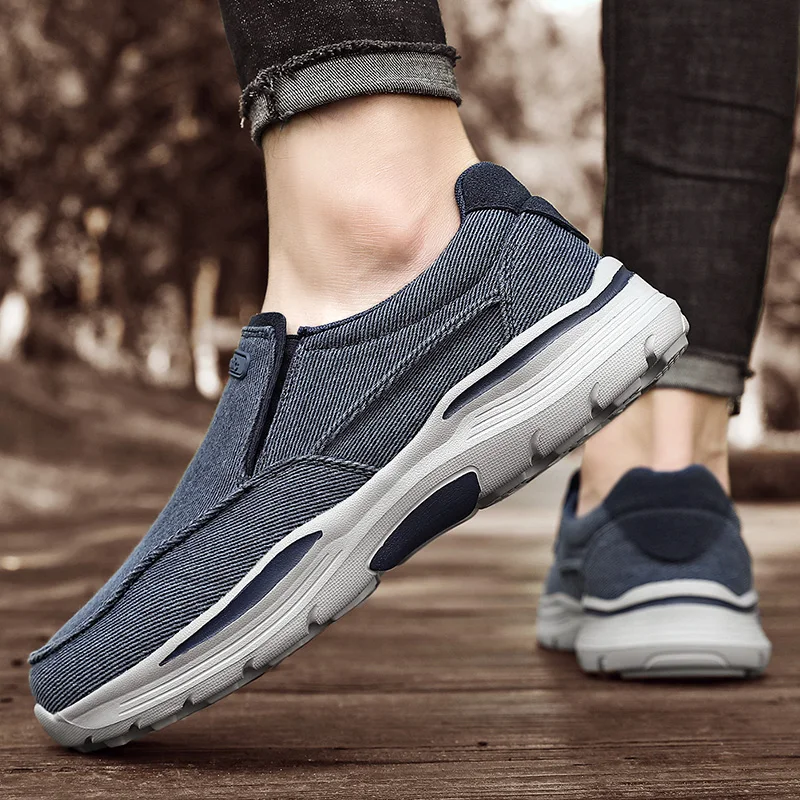 Men's Canvas Vulcanized Shoes Breathable Loafers New Comfortable Men's Shoes Outdoor Walking Shoes Lightweight Men Sneakers 5
