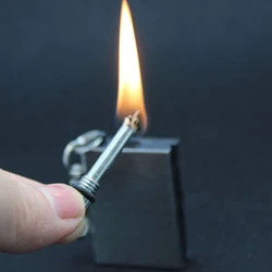 Ao ar livre de emergência flint fogo starter combina flint magnésio striker cigarro isqueiro acampamento cozinha primeiros socorros (sem óleo)