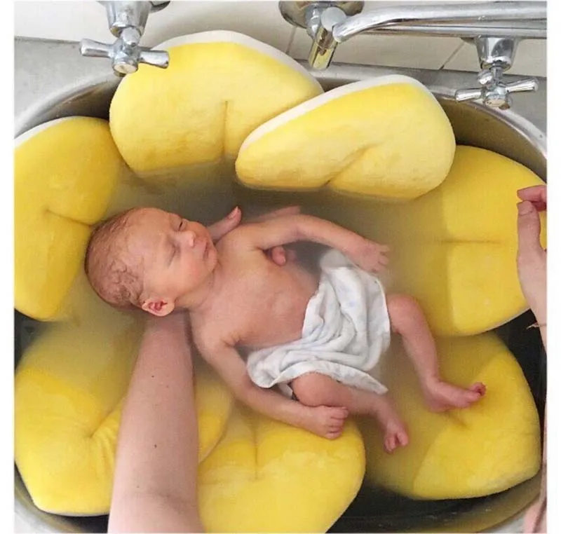 

Baby Bathtub Foldable Blooming Bath Flower Bath Tub for Infant Sink Shower Cushion For Newborn Play Seat Pad Sunflower Petal Mat