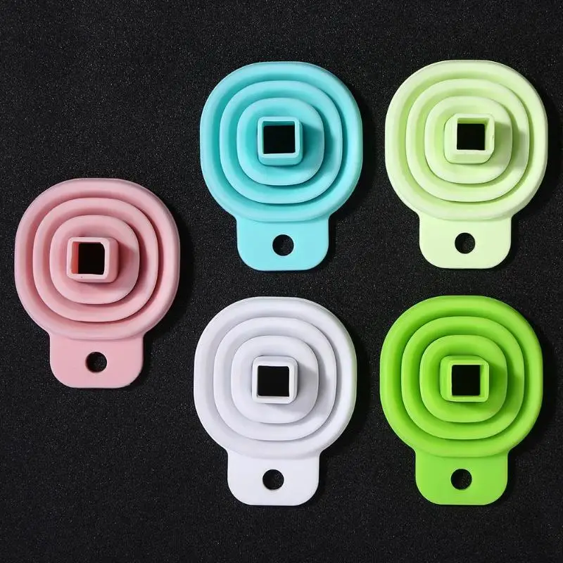 1pcs Mini funnel folding colorful silicone folding style funnel folding portable funnels hang Multifunction kitchen tool