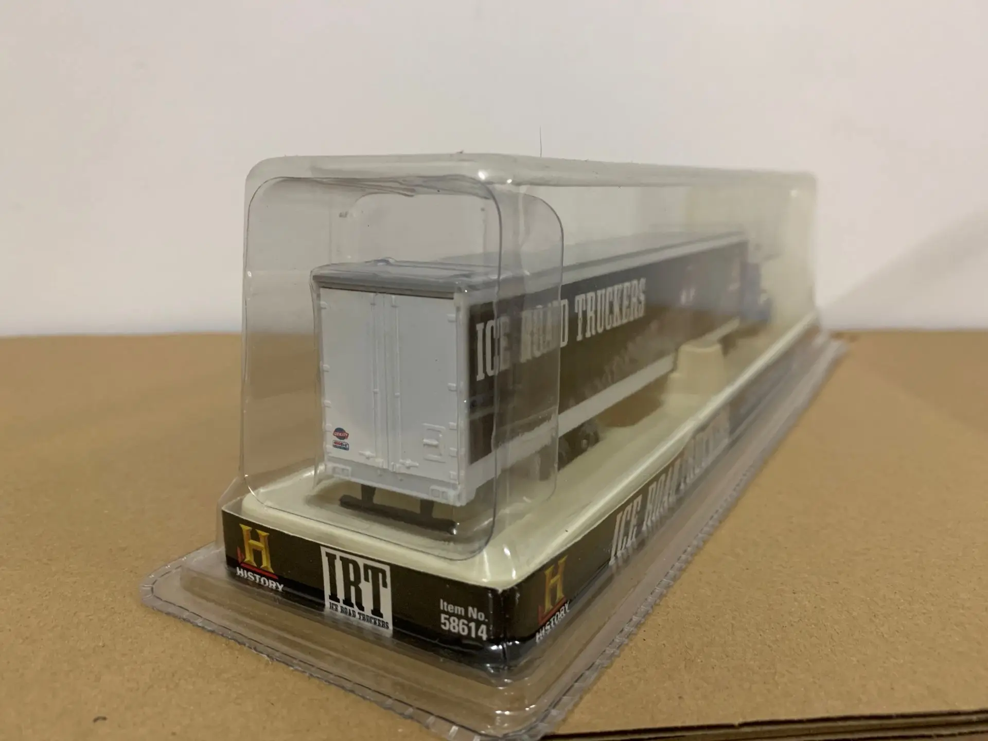 Внедорожник для льда Norscot модель 389 внедорожник 40000 X композитный фургон 1:87