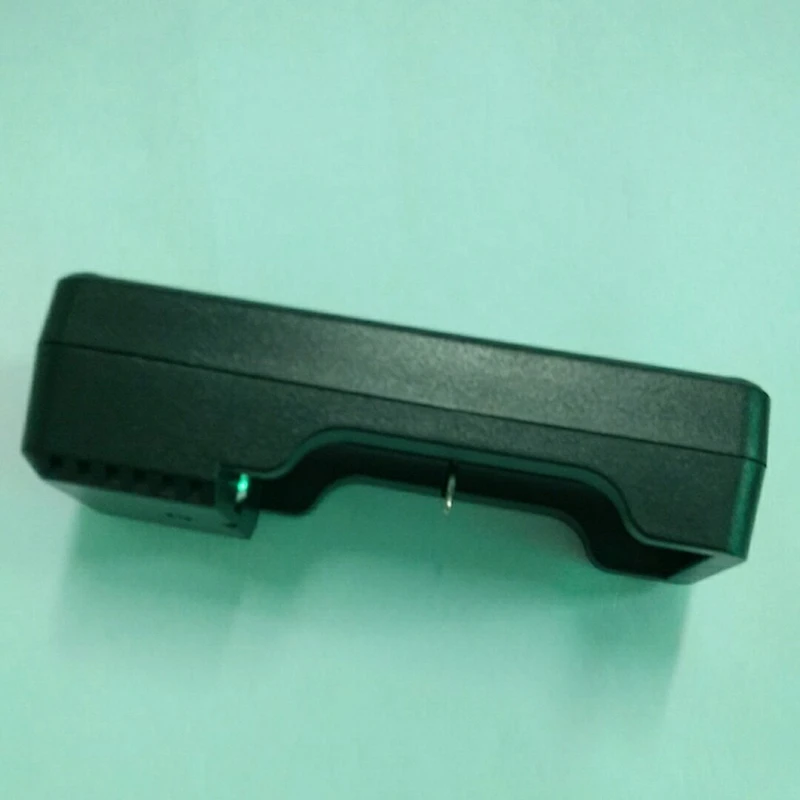 2Pcs 3.7V 18650 9800Mah Yellow Li-Ion Rechargeable Battery Cell Battery For Flashlight Torch Led Black