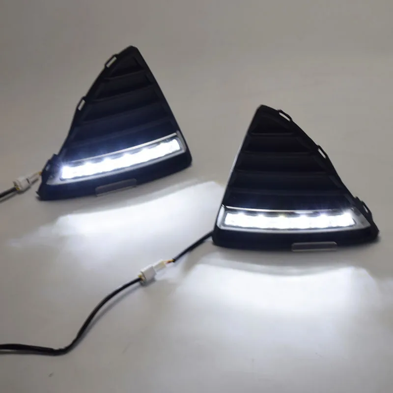 

Suitable for 12-14-Ford Focus Daytime Running Lamp Fog Modification LED Daytime Running Light Belt Steering