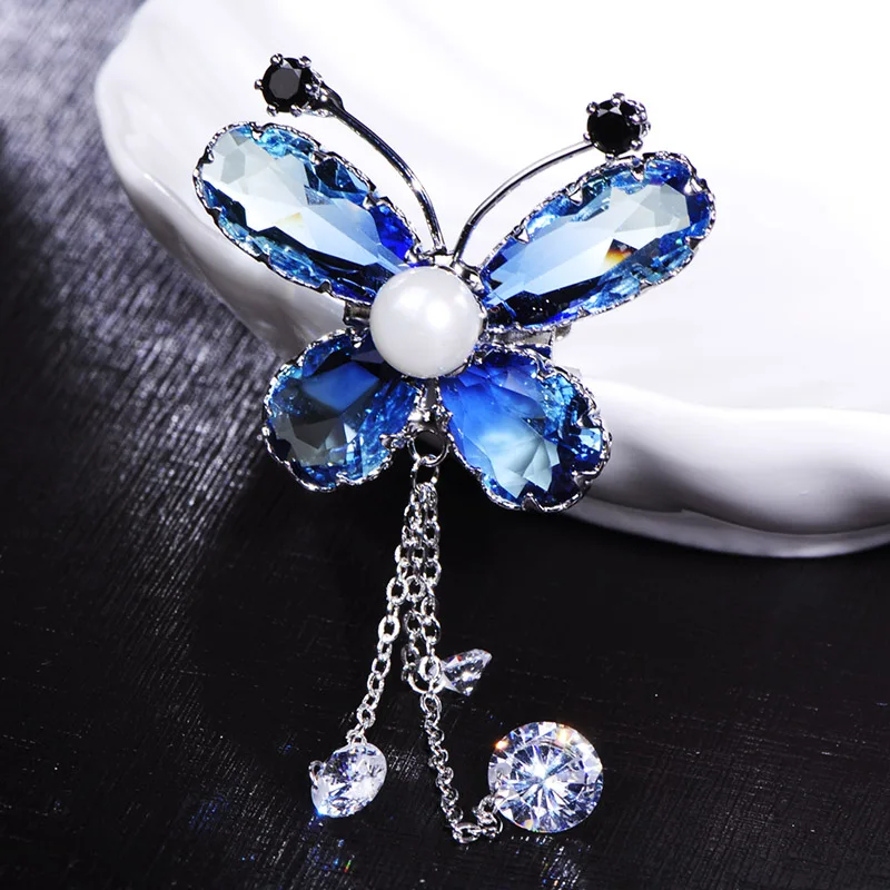 Madrry Vivid Butterfly Shape Brooches Colorful Rhinestone Jewelry For Women Men Sweater Suit Collar Pins Party Accessories Gifts