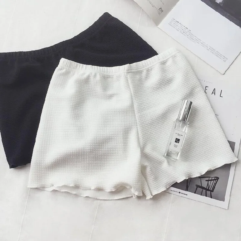 Hot Sale Summer Under Skirt Shorts Breathable Shorts Women Soft Solid Color Seamless Safety Short Pants