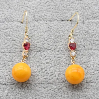 

Lady's new earrings, round beeswax and heart crystal pendant, elegant
