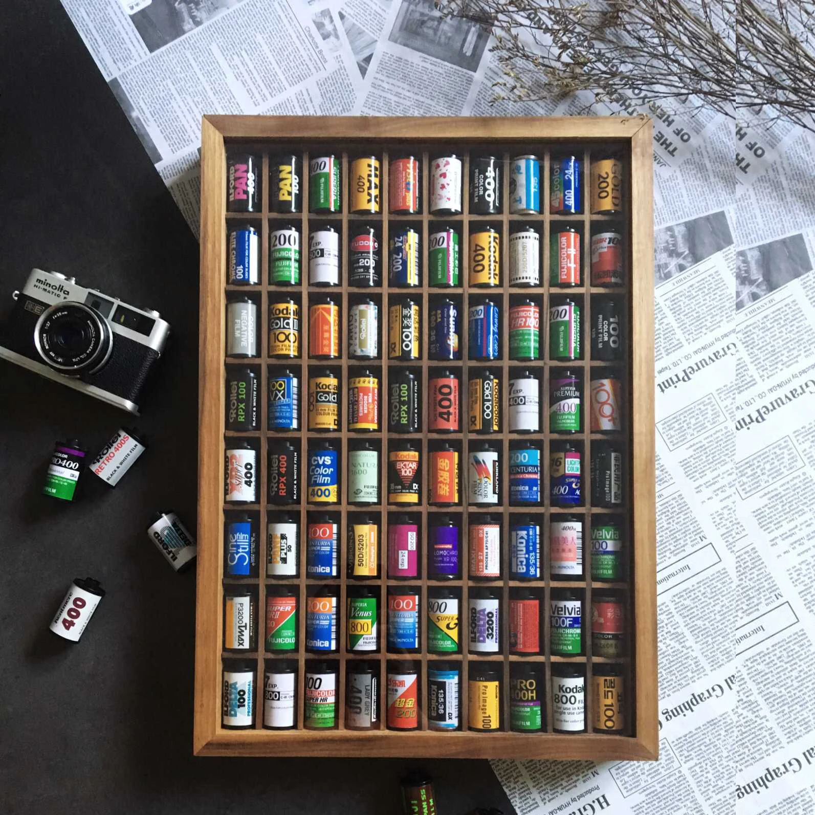 

Black walnut film-collection box, retro-film display storage box, photo-lovers' collection and gift-giving photo frame