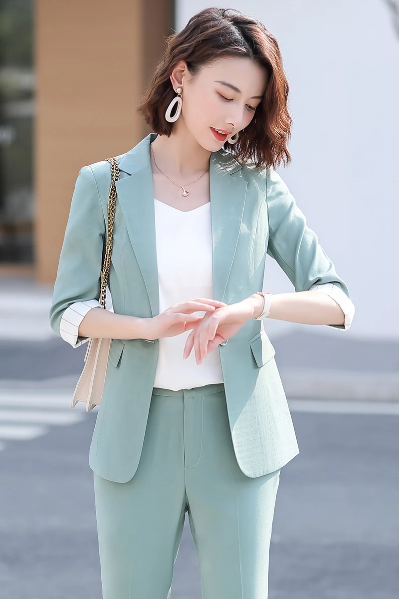 

2020 New Summer Women's Sets blazer two Piece set Matching Pants Striped Half Sleeve Plus Size OL Suit CF082
