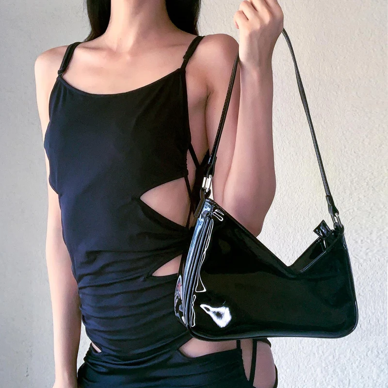 Baguette de charol negro con diseño de marca para mujer, Mini bolso de  hombro Vintage Y2k de los 90, para chicas Harajuku, bolso de mano de moda  urbana|Bolsas y estuches de cosméticos| -