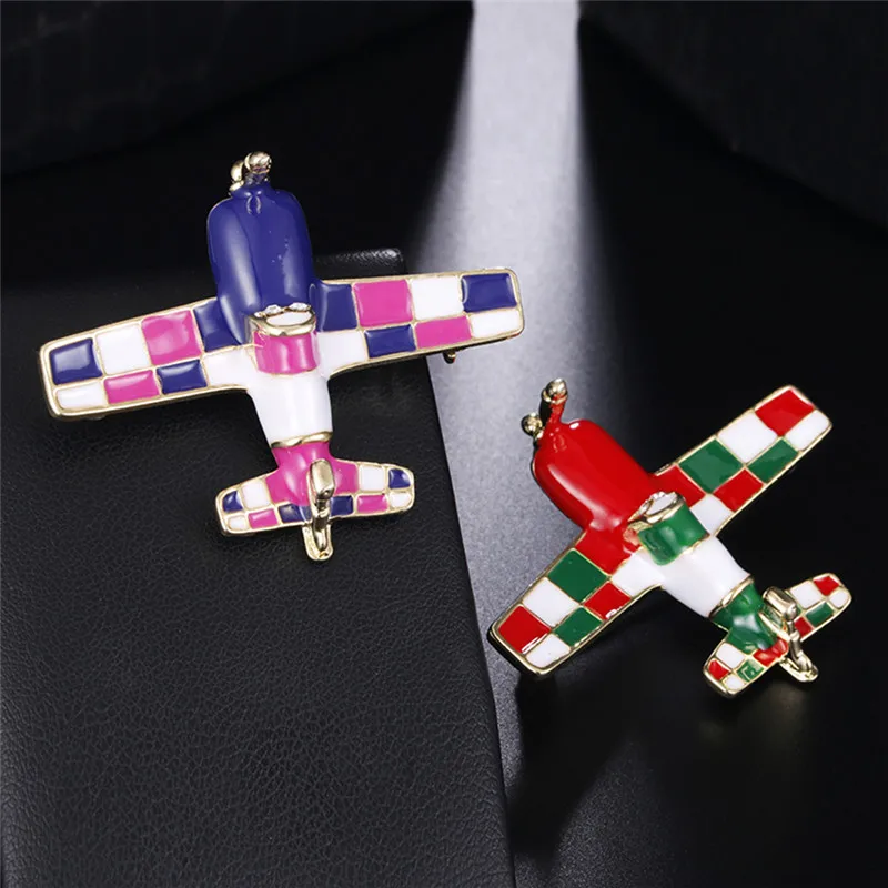 Alloy Airplane Brooch Pins Cute Plane Brooches For Women Costumes Model Fighter Aircraft Jewelry Suit Clips New Year