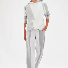 Trendyol серый Рассекатель dikihli трикотажные спортивные штаны TWOAW20EA0054