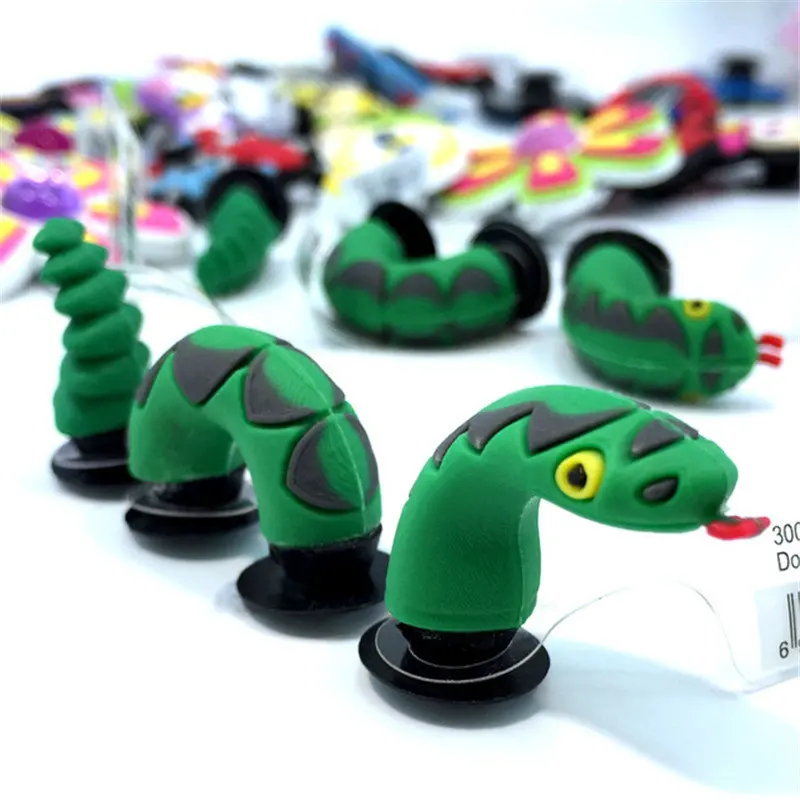 Novelty 3D Dragon Snake Garden Shoe Decoractions Cartoon Animals Style Croc Shoe Charm Accessories Give Your Child the Best Gift