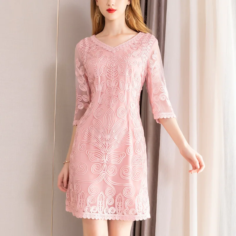 Подиум Новое весеннее женское офисное Сексуальное цветочное платье для девушек с вышивкой вечерние платья размера плюс с v-образным вырезом розовые летние платья - Цвет: Розовый