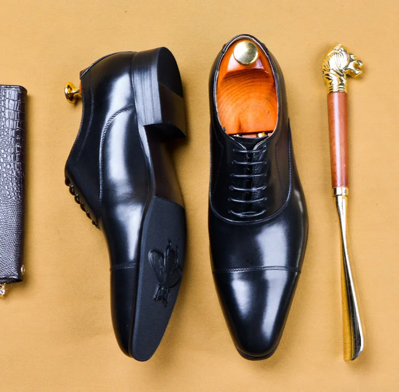 Мужские модельные туфли из натуральной коровьей кожи официальная обувь на шнуровке черного и шоколадного цвета, большие размеры мужские свадебные туфли оксфорды на плоской подошве, европейский размер 46 - Цвет: Черный
